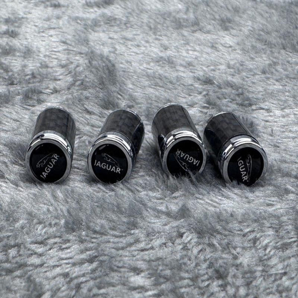 Lyxigt ventilkåpsset i kolfiberstil – Kolfiberlook – Universellt för bil, motorcykel och cykel – Sportigt skydd för hjulen – [4-pack]