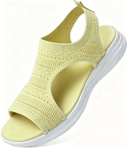 Bekväma och andningsbara platta sandaler