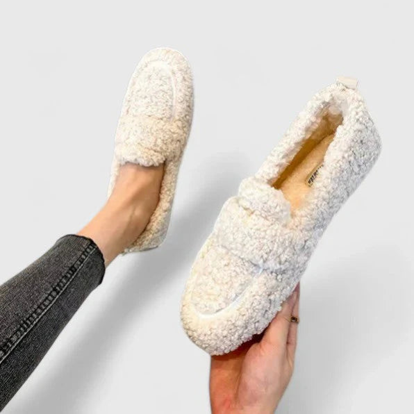Luxe Sherpa Fleece Mocassins: 1+1 Gratis!